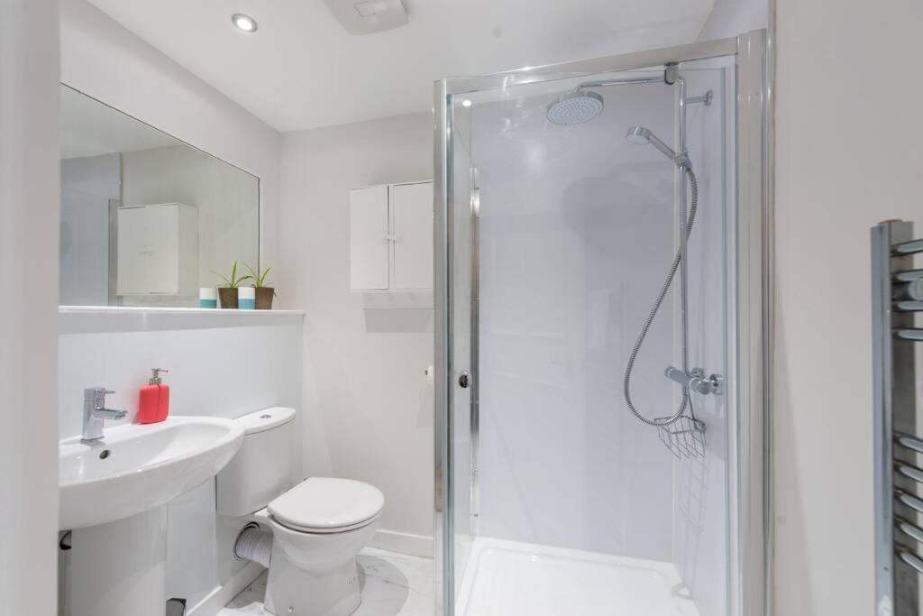 Newly Refurbished Centre Chic Pad Édimbourg