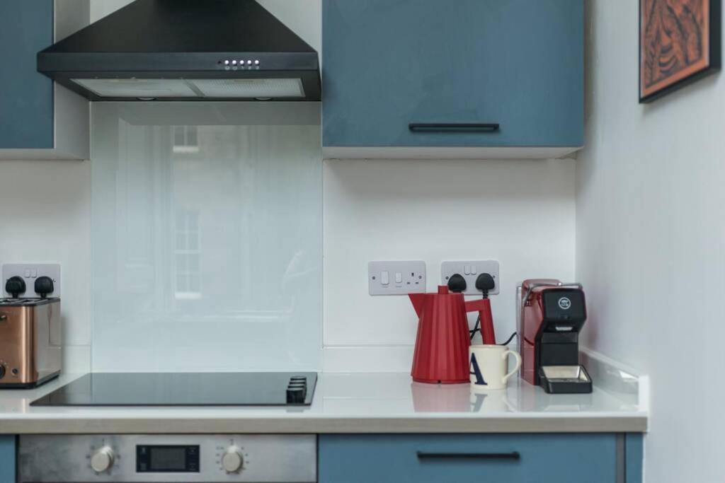Newly Refurbished Centre Chic Pad Édimbourg