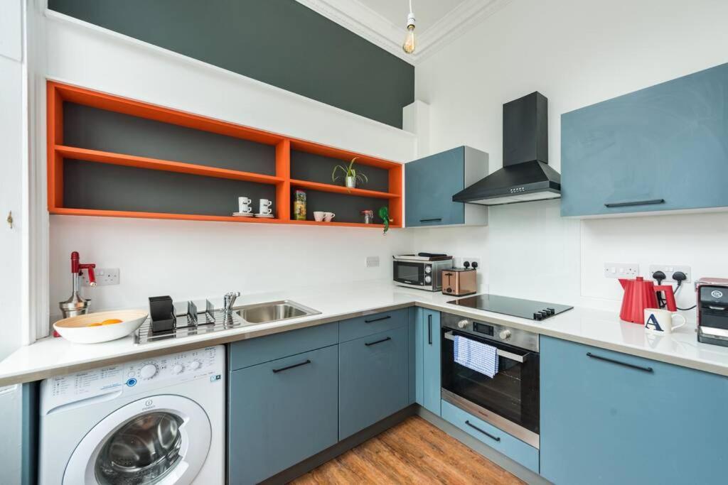 Newly Refurbished Centre Chic Pad Appartement